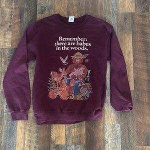 Gildan Burgundy Sweatshirt